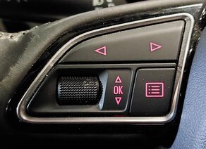 Thumbnail 2: 2015 AUDI Q3 (8U) LEFT & RIGHT STEERING WHEEL RADIO PHONE SWITCH BUTTON SET-2