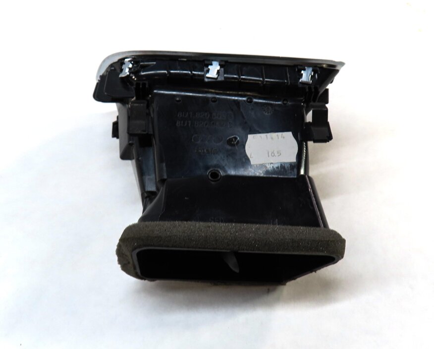 Thumbnail 3: 2015 AUDI Q3 (8U) FRONT RIGHT PASSENGER OUTER DASH HEATER A/C AIR VENT
