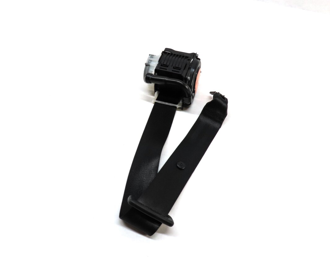 2015 AUDI Q3 (8U) REAR RIGHT SEAT SEATBELT RETRACTOR (BLACK)