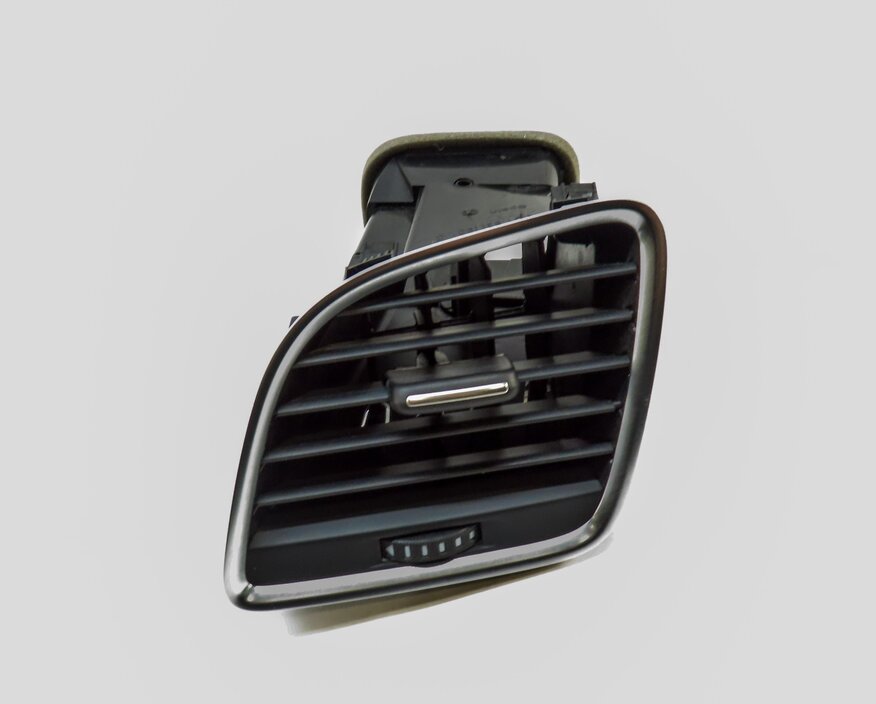 2015 AUDI Q3 (8U) FRONT LEFT DRIVER OUTER DASH HEATER A/C AIR CONDITIONING VENT