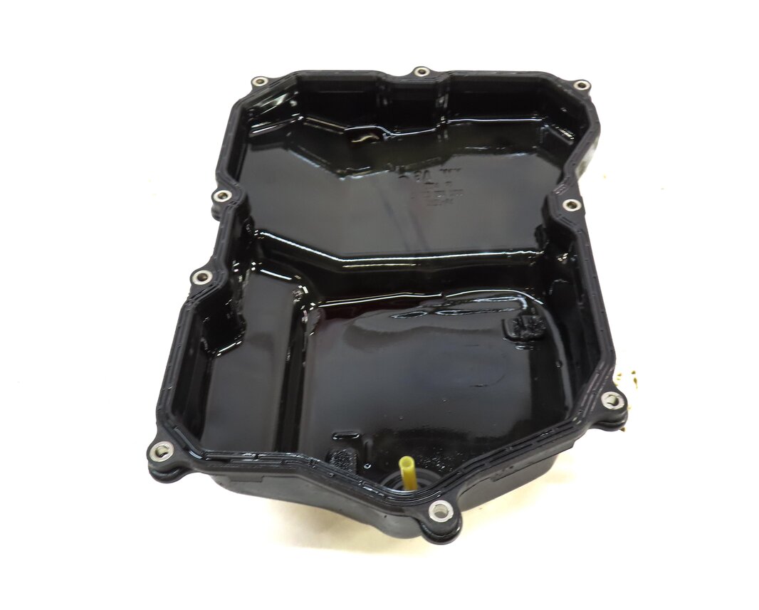 Thumbnail 3: 2015-2018 AUDI Q3 (8U) A/T AUTO AUTOMATIC TRANSMISSION OIL PAN