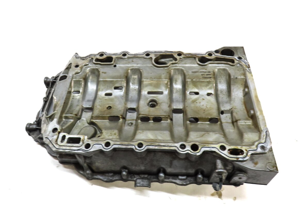 Thumbnail 3: 2009-2018 VW EOS TIGUAN AUDI Q3 (8U) 2.0L TURBO ENGINE UPPER OIL PAN CRADLE