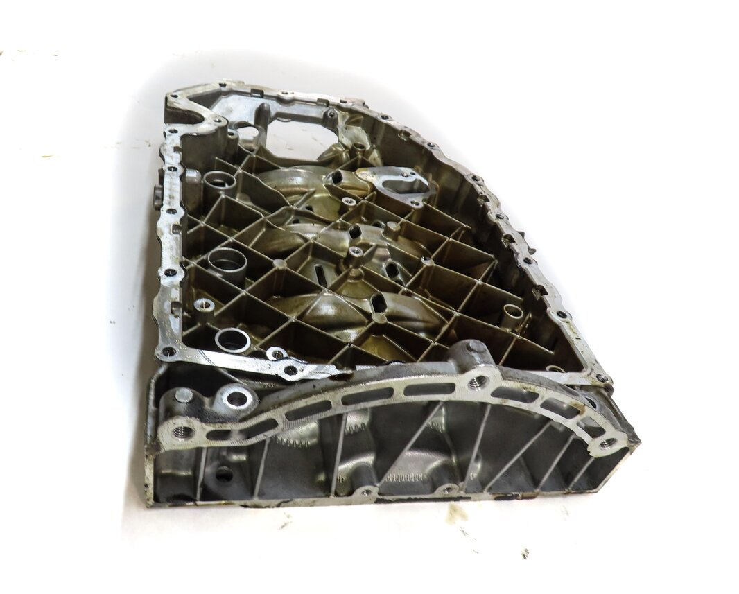 Thumbnail 5: 2009-2018 VW EOS TIGUAN AUDI Q3 (8U) 2.0L TURBO ENGINE UPPER OIL PAN CRADLE