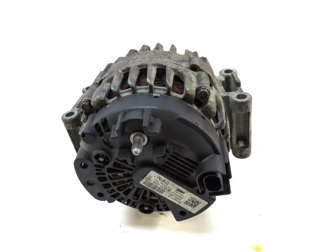 Thumbnail 4: 2015-2018 AUDI Q3 (8U) 2.0L ENGINE 140 AMP ALTERNATOR POWER GENERATOR (VALEO)