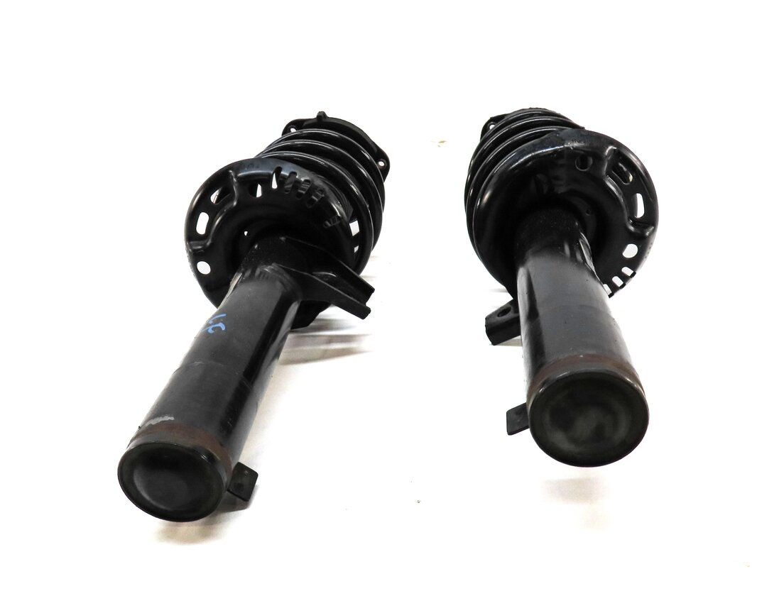 Thumbnail 3: 2015-2018 AUDI Q3 (8U) FRONT LEFT & RIGHT STANDARD SUSPENSION SHOCK STRUT SET-2