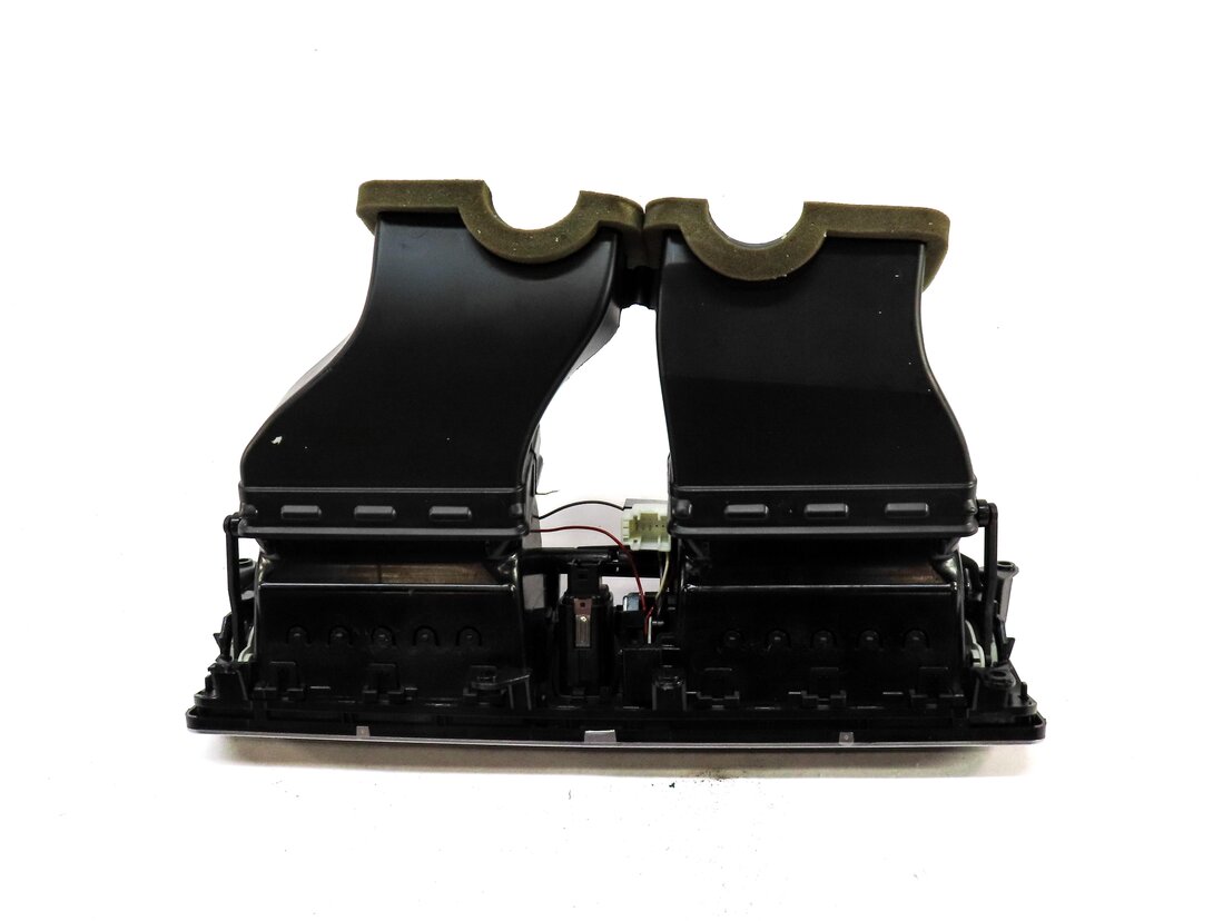 Thumbnail 4: 2012 BMW 550iGT (F07) FRONT CENTER DASH HVAC A/C HEATER AIR VENT BLACK & CHROME