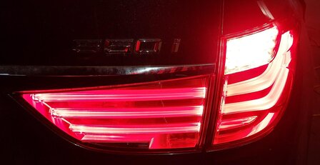 Thumbnail 2: 10-13 BMW 535iGT 550iGT (F07) RIGHT PASSENGER OUTER TAILLIGHT BRAKE LIGHT LAMP
