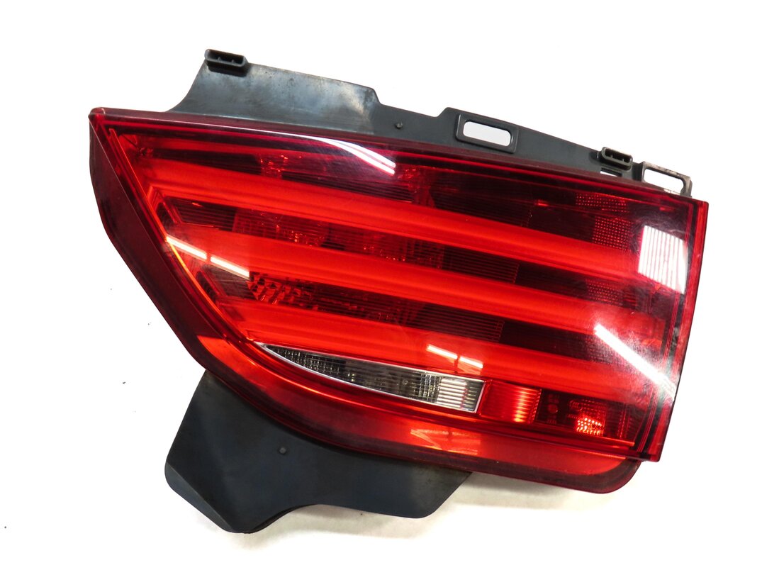 10-13 BMW 535iGT 550iGT F07 RIGHT PASSENGER TRUNK LID INNER TAILLIGHT LIGHT LAMP