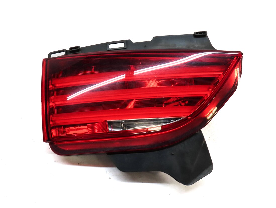 10-13 BMW 535iGT 550iGT (F07) LEFT DRIVER TRUNK LID INNER TAILLIGHT LIGHT LAMP