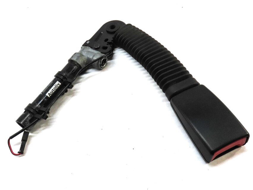 Thumbnail 2: 10-17 BMW 5 7 GT SERIES (F01 F07 F10) FRONT LEFT DRIVER SEATBELT BUCKLE RECEIVER