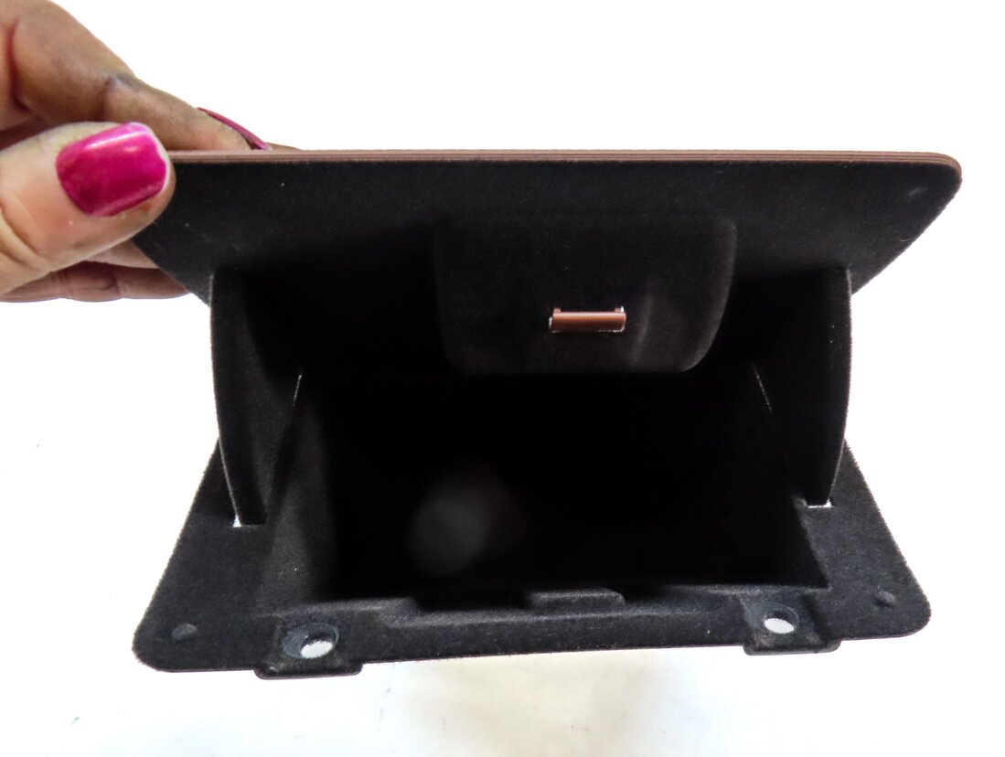 Thumbnail 5: 2012 BMW 550iGT (F07) FRONT LEFT DRIVER DASHBOARD PULLOUT STORAGE BIN (BROWN)