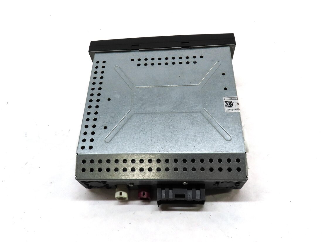Thumbnail 4: 10-17 BMW 5 5GT M5 7 SERIES (F01 F07 F10) REAR MEDIA ENTERTAINMENT DVD PLAYER
