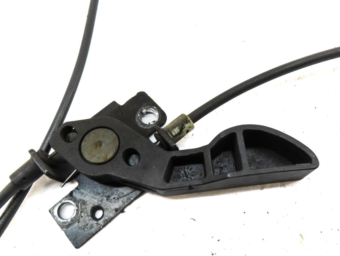 Thumbnail 4: 2012 BMW 550iGT (F07) HOOD SAFETY CATCH HOOK w/ STRIKERS & RELEASE LEVER & CABLE