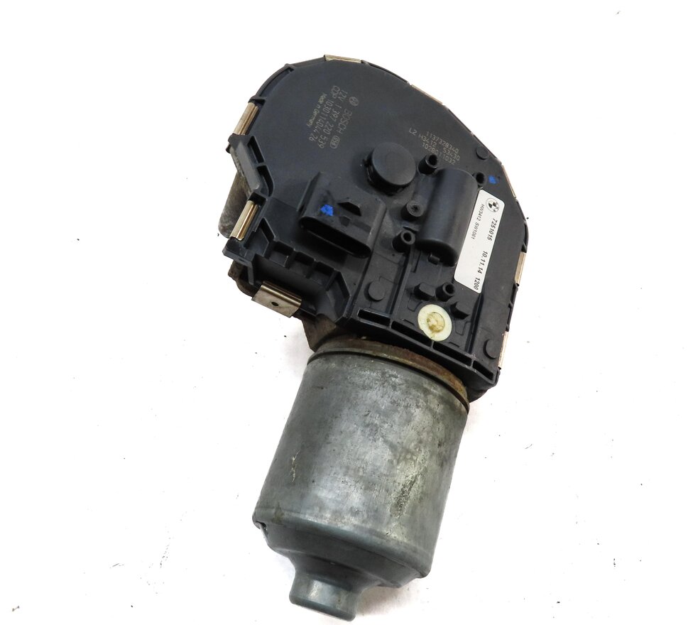 2010-2017 BMW 535iGT 550iGT (F07) FRONT WINDSHIELD WIPER MOTOR
