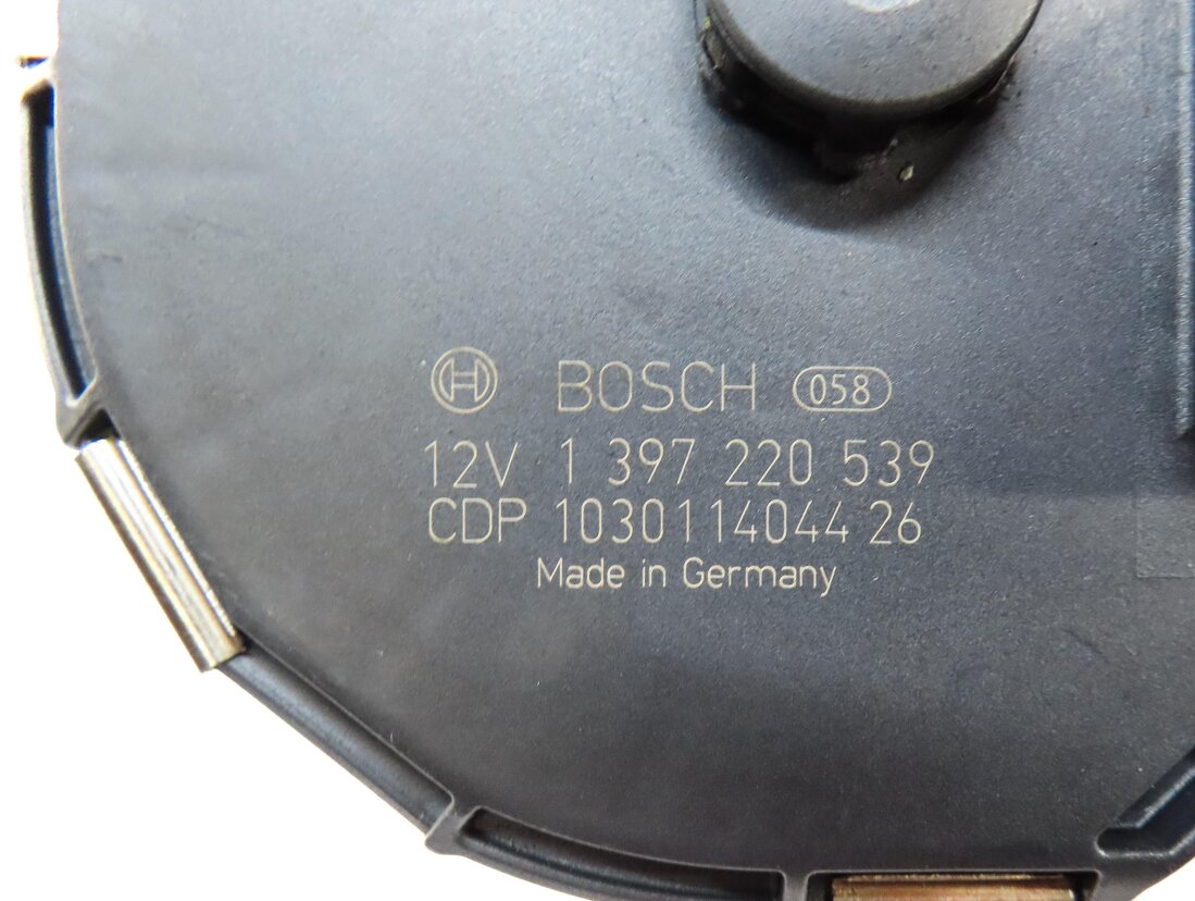 Thumbnail 4: 2010-2017 BMW 535iGT 550iGT (F07) FRONT WINDSHIELD WIPER MOTOR