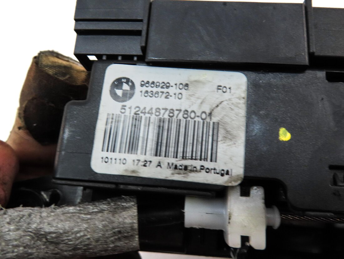 Thumbnail 9: 2012 BMW 550iGT (F07) REAR UPPER HATCH TRUNK LATCH w/ SOFT CLOSE ACTUATOR MOTOR