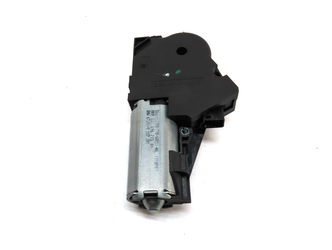 Thumbnail 2: 2010-2017 BMW 535iGT 550iGT (F07) PANORAMIC SUNROOF WINDOW MOTOR