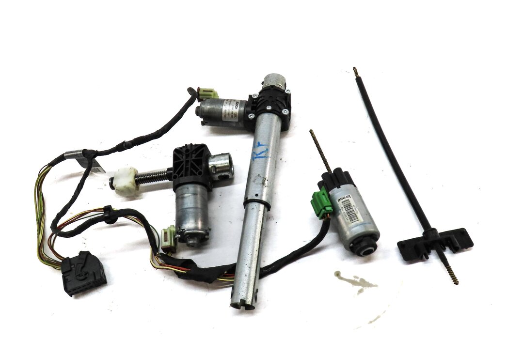 Thumbnail 2: 2012 BMW 550iGT (F07) FRONT RIGHT PASSENGER SEAT ADJUST ADJUSTMENT MOTOR SET 3