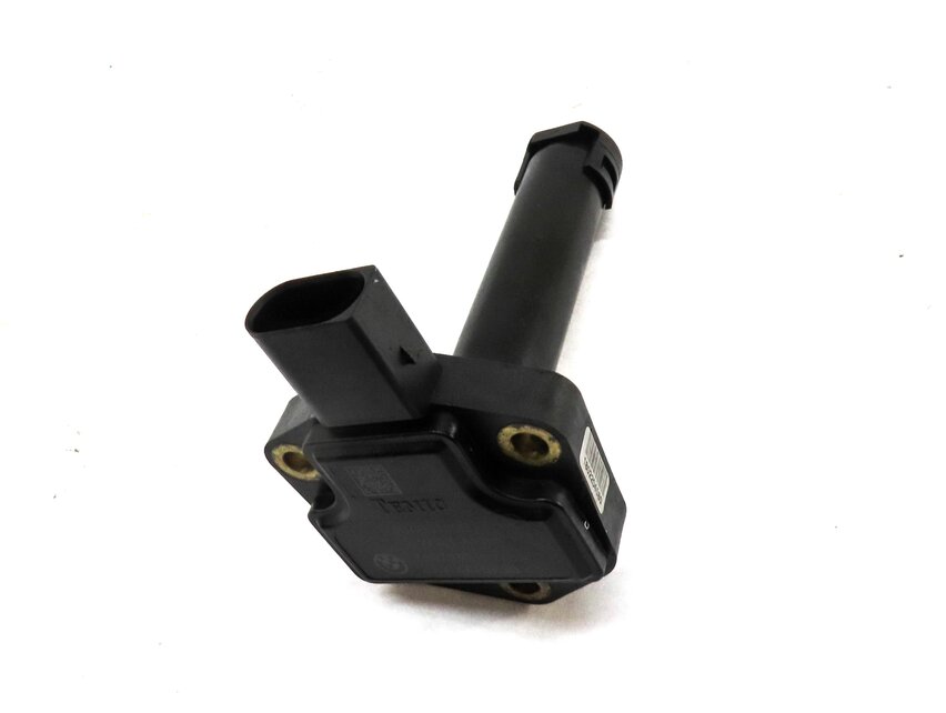 Thumbnail 2: 2012 BMW 550iGT (F07) 4.4L TURBO N63 ENGINE OIL LEVEL SENSOR 12617607910