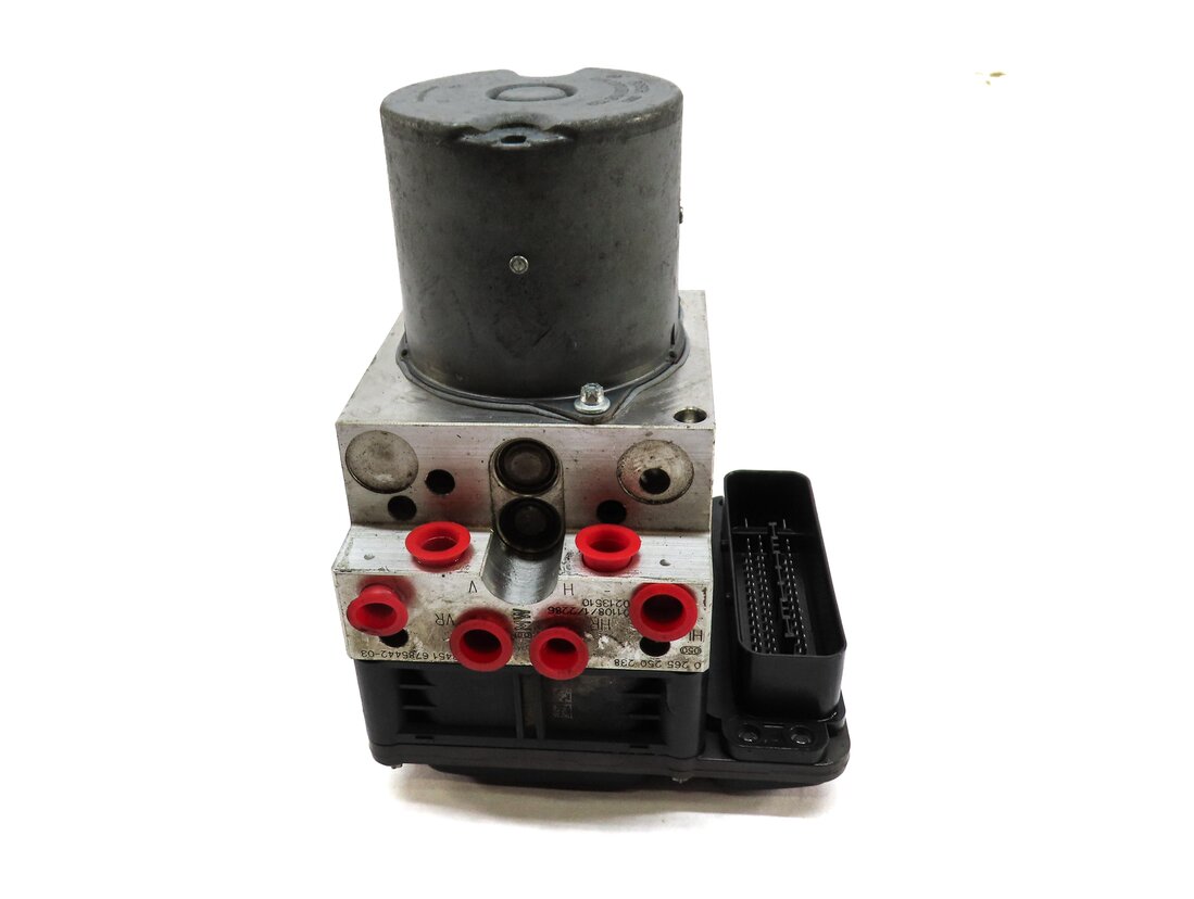 Thumbnail 2: 2010-2013 BMW 535iGT 550iGT 750i B7 (F01 F02 F07) AWD X-DRIVE DXC ABS BRAKE PUMP