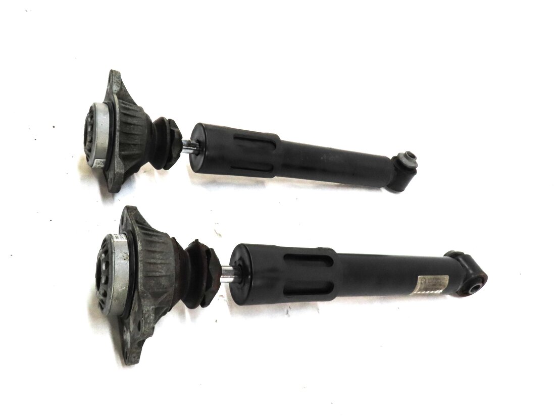 Thumbnail 4: 2012 BMW 550iGT (F07) AWD REAR LEFT & RIGHT STANDARD SHOCK STRUT SET 2