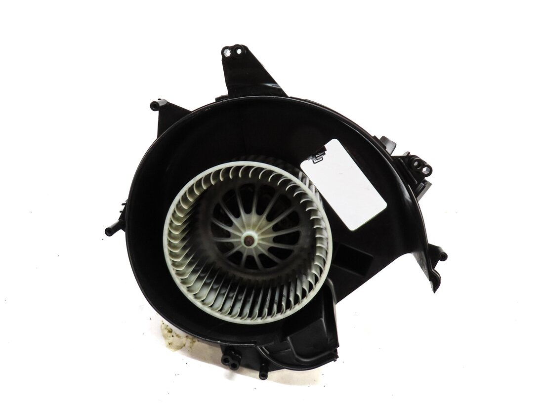 Thumbnail 1: 2009-2018 BMW 5 / 6 / 7 SERIES (F01 F06 F10 F12) FRONT BLOWER MOTOR w/ RESISTOR