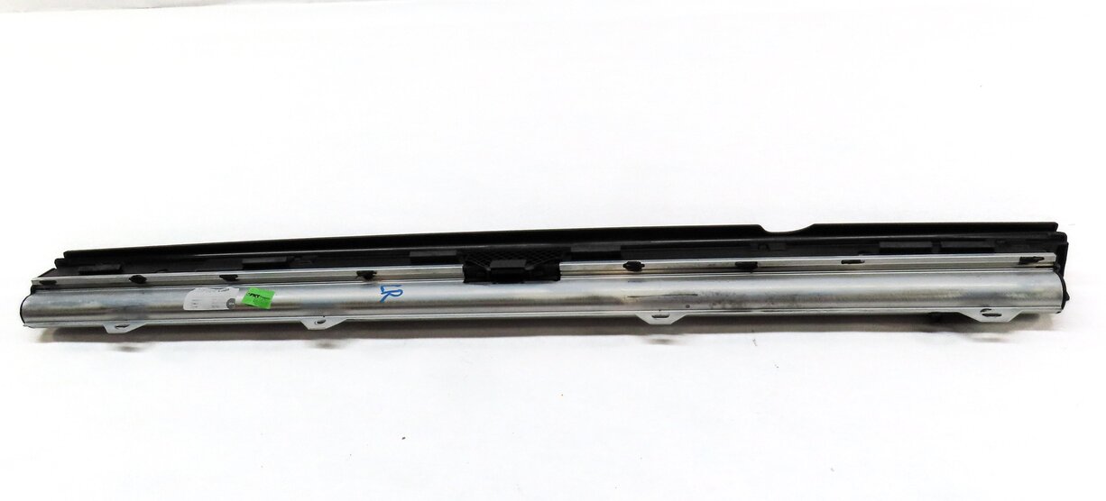 Thumbnail 3: 10-17 BMW 535iGT 550iGT (F07) REAR LEFT DOOR PRIMARY WINDOW SUN SHADE SCREEN