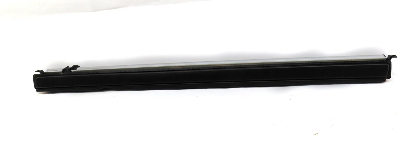 Thumbnail 2: 10-17 BMW 535iGT 550iGT (F07) REAR RIGHT DOOR PRIMARY WINDOW SUN SHADE SCREEN