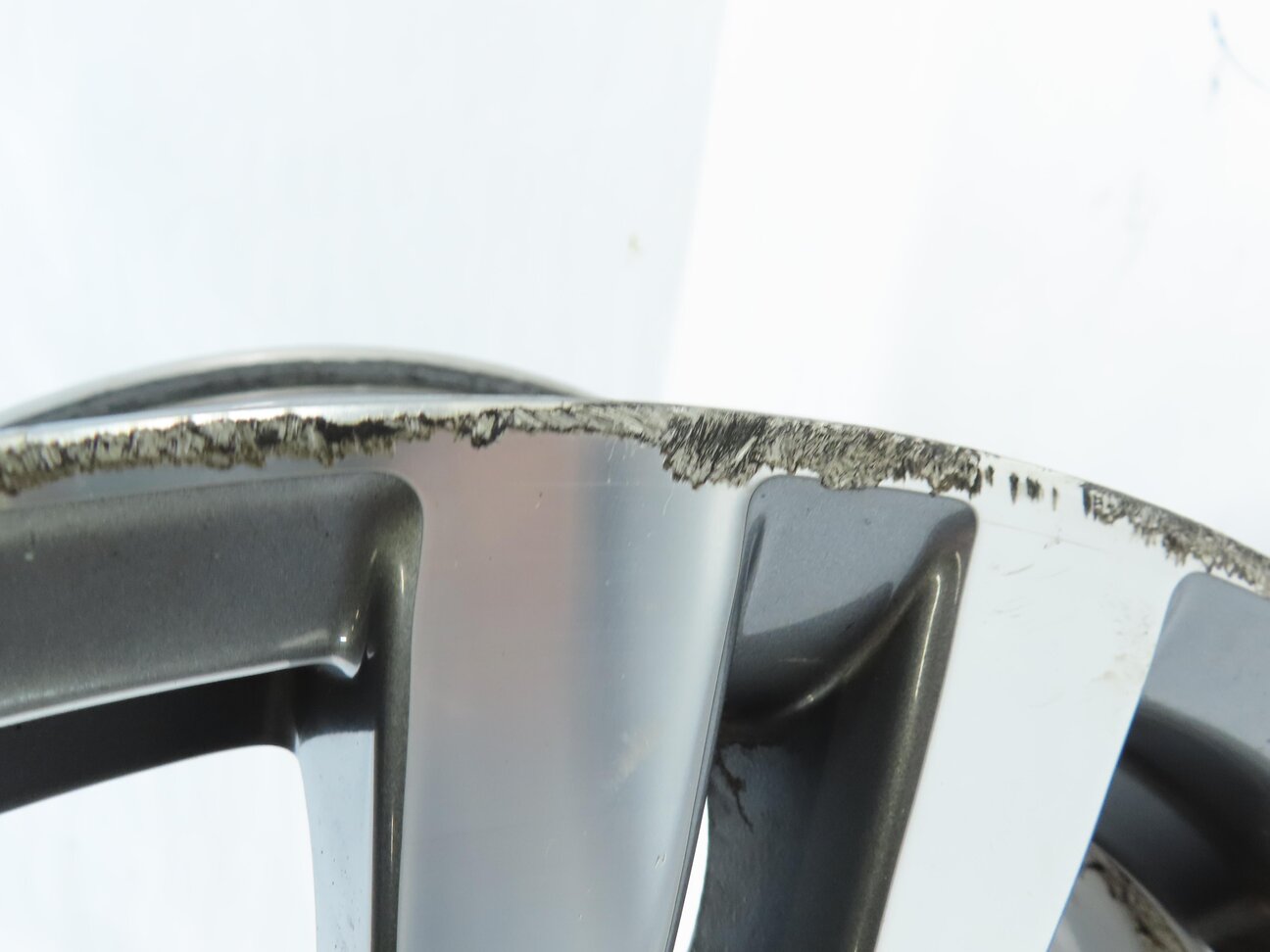 Thumbnail 6: 11-13 BMW X5 (E70) FRONT 20x10 ALUMINUM ALLOY 14 SPOKE MACHINED FACE WHEEL RIM