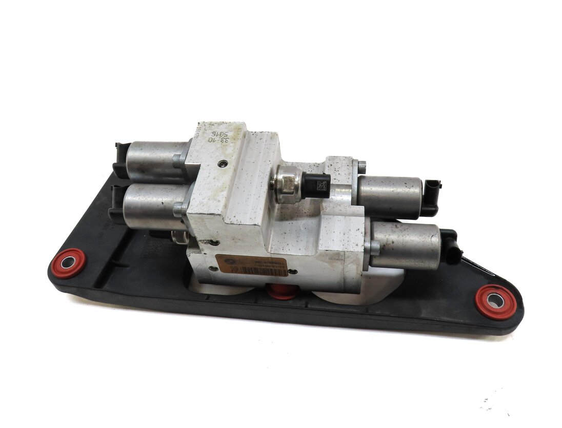 Thumbnail 2: 2011 BMW X5 (E70) DYNAMIC DRIVE SUSPENSION HYDRAULIC VALVE BLOCK 6794578