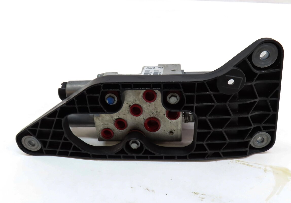 Thumbnail 5: 2011 BMW X5 (E70) DYNAMIC DRIVE SUSPENSION HYDRAULIC VALVE BLOCK 6794578