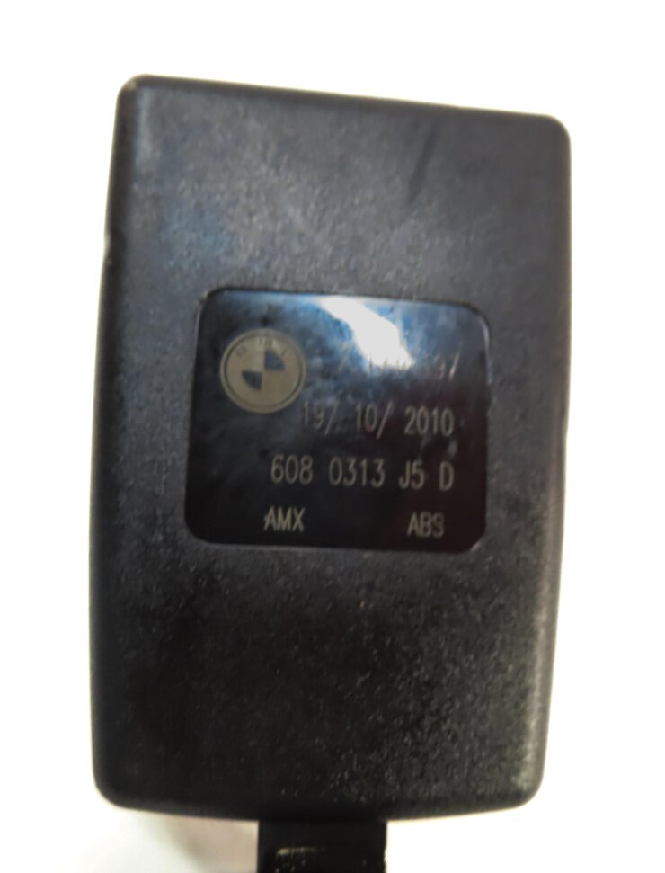 Thumbnail 6: 2011 BMW X5 (E70) REAR 2ND ROW LEFT RIGHT & CENTER SEATBELT BUCKLE RECEIVER SET3