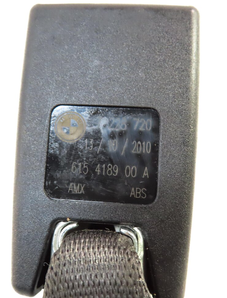 Thumbnail 8: 2011 BMW X5 (E70) REAR 2ND ROW LEFT RIGHT & CENTER SEATBELT BUCKLE RECEIVER SET3