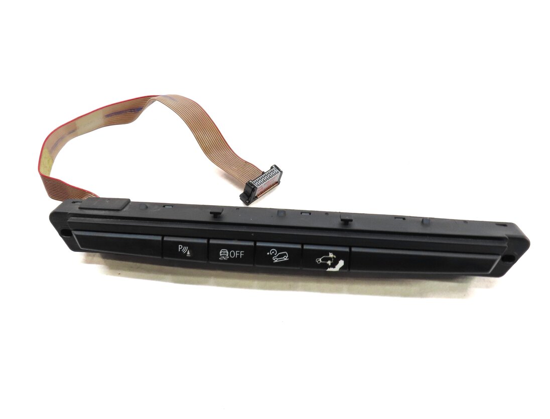 2011 BMW X5 (E70) TRACTION PDC HILL DESCENT TRUNK OPEN SWITCH BUTTON PANEL