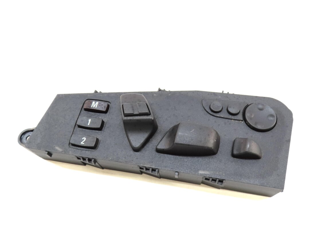 2011 BMW X5 (E70) FRONT RIGHT PASSENGER SEAT MEMORY ADJUST SWITCH (BLACK)