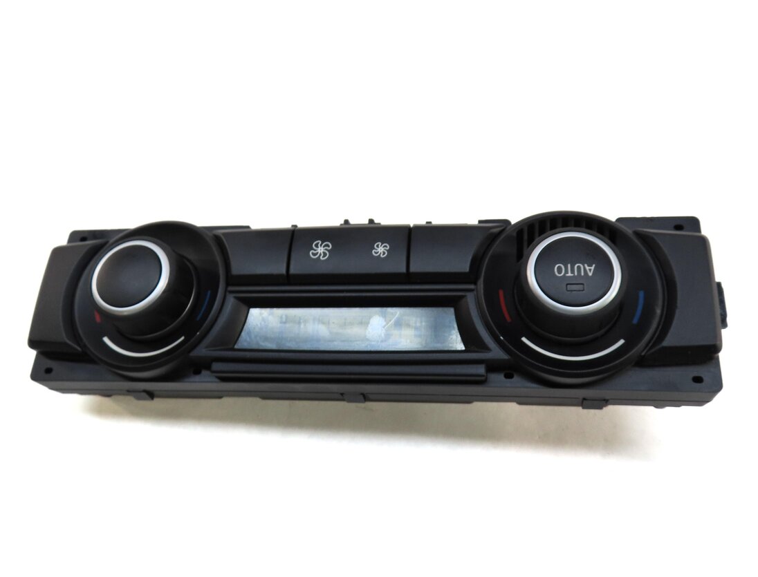 Thumbnail 4: 2007-2013 BMW X5 (E70) REAR HEATER A/C CLIMATE TEMPERATURE CONTROL PANEL