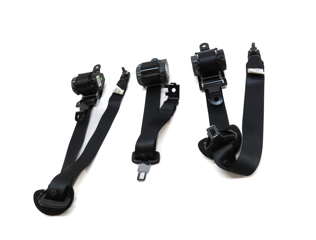 Thumbnail 2: 2011 BMW X5 (E70) REAR 2ND ROW LEFT RIGHT CENTER SEATBELT RETRACTOR SET3 (BLACK)