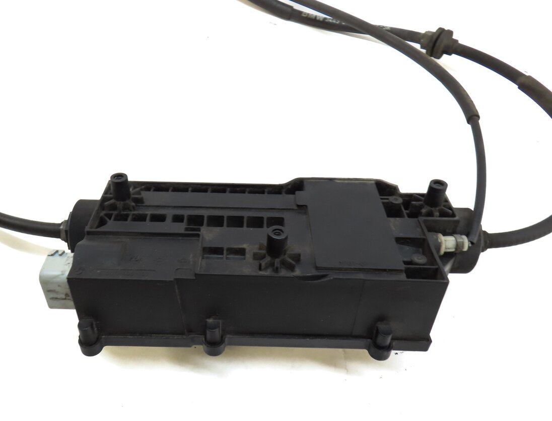 Thumbnail 5: 2011 BMW X5 (E70) EMERGENCY HILL PARKING PARK E-BRAKE ACTUATOR w/ CABLES