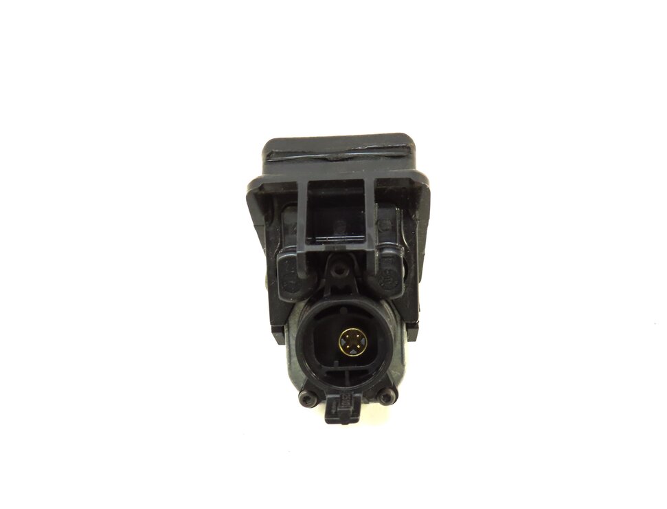 Thumbnail 4: 09-18 BMW 2 3 4 5 7 M5 X3 X5 X6 (F01 F07 F10 F15 F16 F30 F32) REARVIEW CAMERA