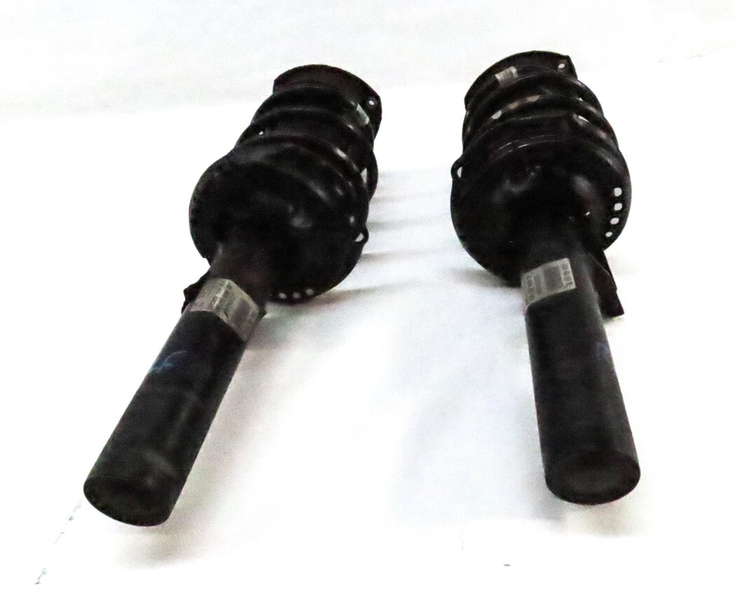 Thumbnail 2: 2015-2018 AUDI A3 (8V) QUATTRO AWD FRONT LEFT & RIGHT SUSPENSION SHOCK STRUT SET