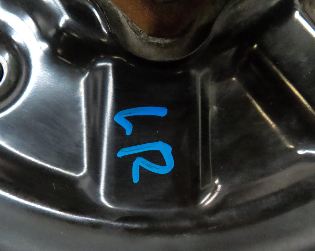 Thumbnail 5: 15-19 VW GOLF / AUDI A3 S3 RS3 (8V) AWD - LEFT REAR SPINDLE KNUCKLE WHEEL HUB