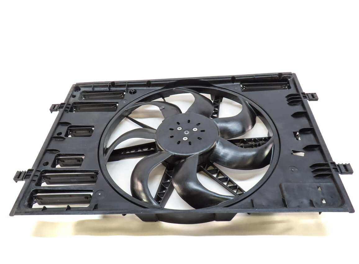 Thumbnail 2: 2015-2016 AUDI A3 (8V) 2.0L TURBO ENGINE - RADIATOR COOLING FAN ASSEMBLY