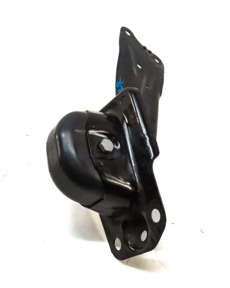 Thumbnail 5: 2015-2019 AUDI VW GOLF / A3 S3 RS3 TT (8V MK3) LEFT DRIVER REAR TRAILING ARM