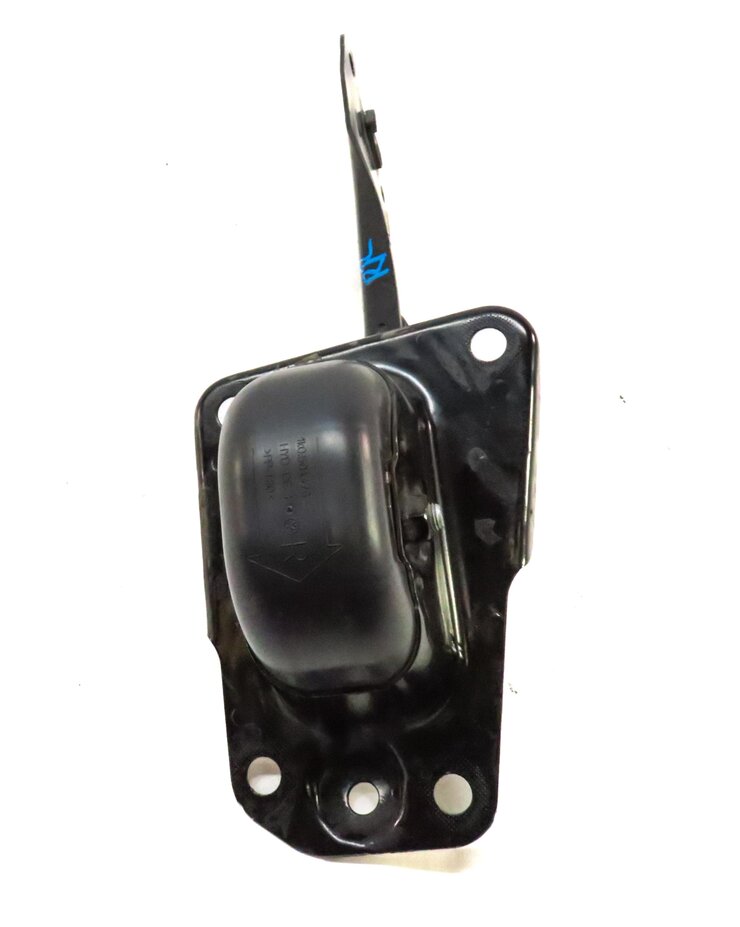 Thumbnail 5: 2015-2019 AUDI VW GOLF / A3 S3 RS3 TT (8V MK3) RIGHT PASSENGER REAR TRAILING ARM