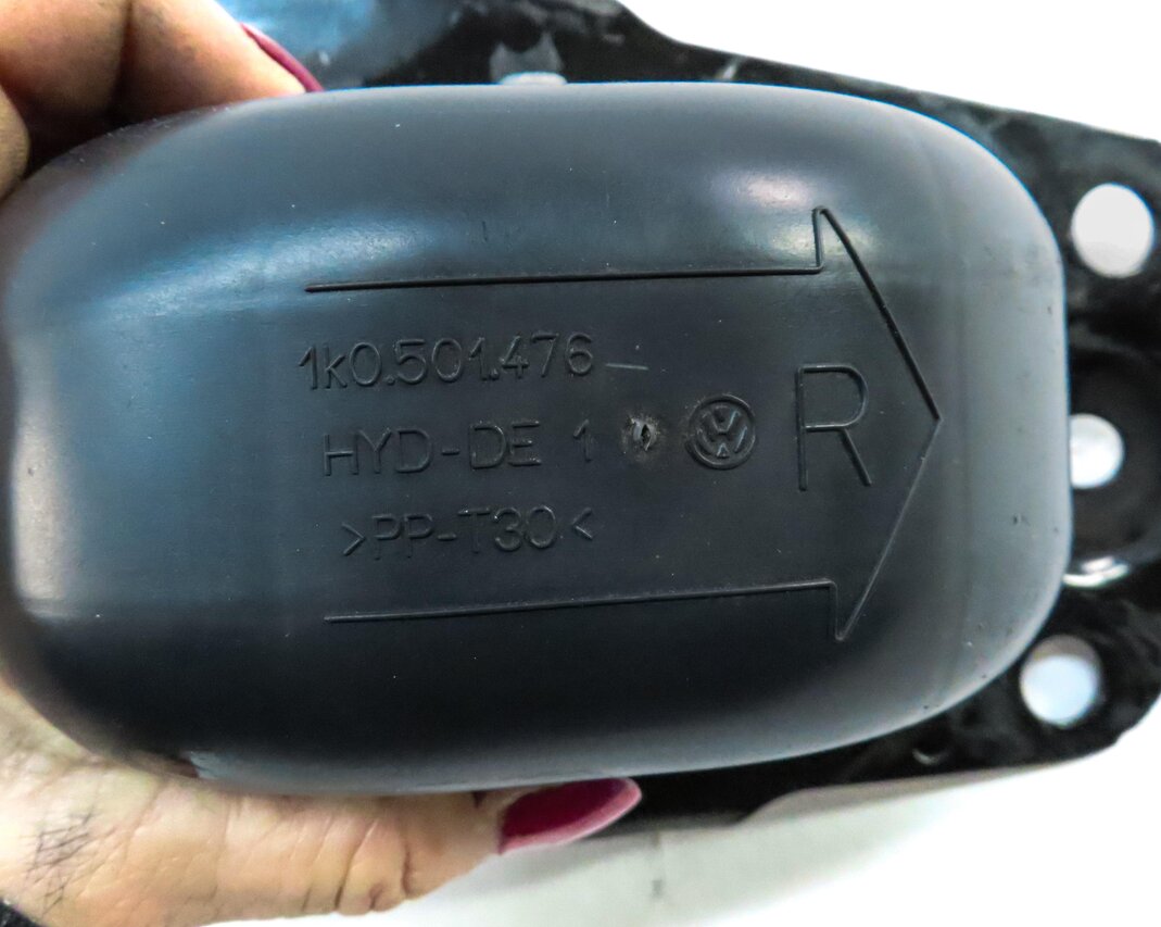 Thumbnail 7: 2015-2019 AUDI VW GOLF / A3 S3 RS3 TT (8V MK3) RIGHT PASSENGER REAR TRAILING ARM