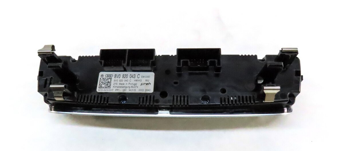 Thumbnail 5: 2015-2017 AUDI A3 S3 (8V) FRONT HEATER A/C TEMPERATURE CLIMATE CONTROL PANEL