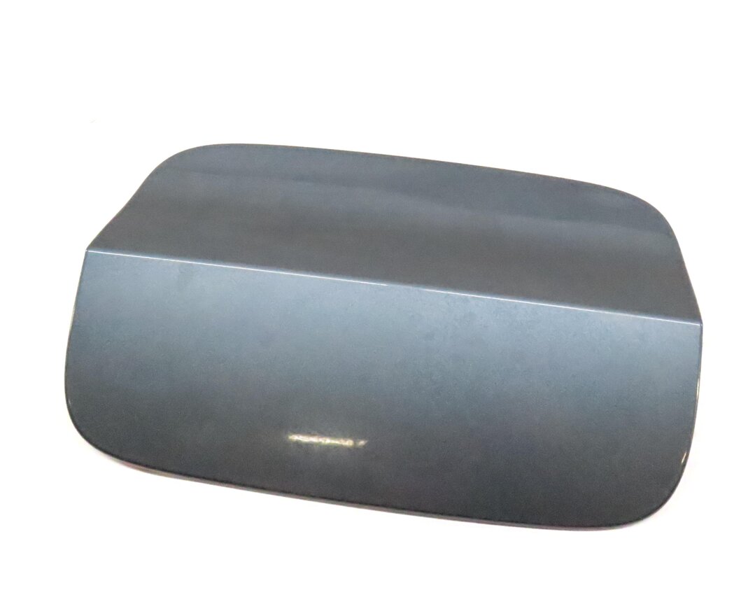 2015-2018 AUDI A3 S3 (8V) FUEL TANK DOOR LID COVER TRIM FLAP (MONSOON GRAY 0C)