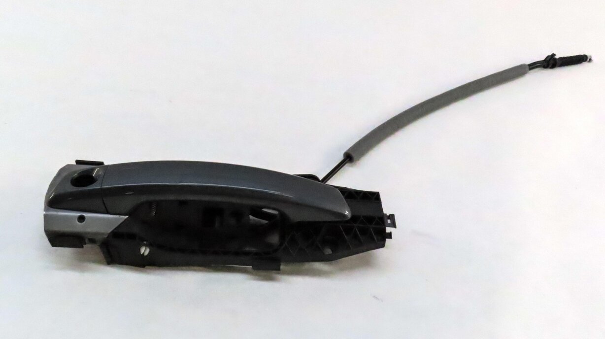 Thumbnail 2: 2015-2019 AUDI A3 S3 RS3 TT (8V MK3) LEFT SIDE REAR EXTERIOR DOOR HANDLE (GRAY)
