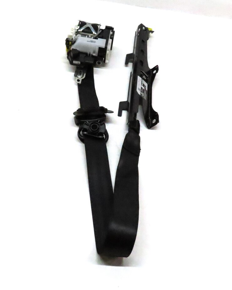 Thumbnail 2: 15-19 AUDI A8 S3 RS3 (8V) SEDAN - LEFT FRONT DRIVER SEATBELT RETRACTOR (BLACK)