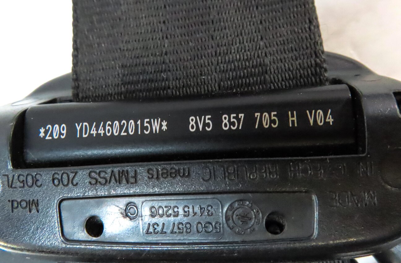 Thumbnail 5: 15-19 AUDI A8 S3 RS3 (8V) SEDAN - LEFT FRONT DRIVER SEATBELT RETRACTOR (BLACK)